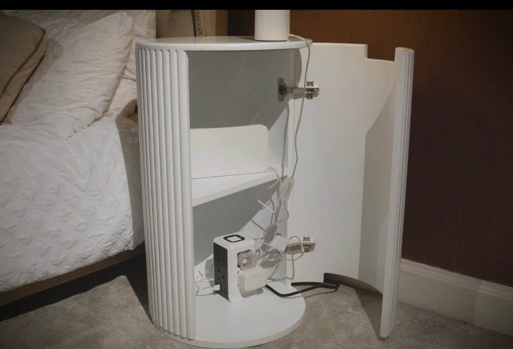 Cable Table White